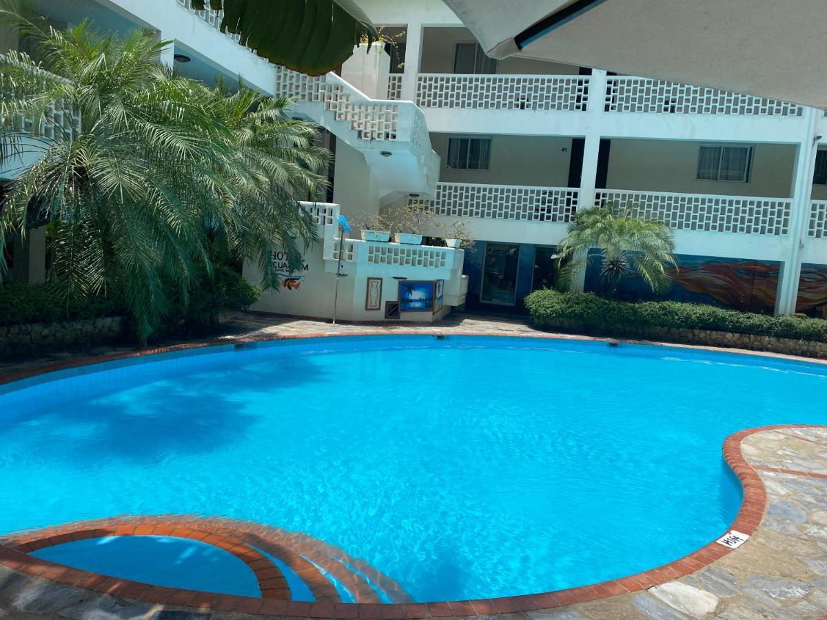 Acuarium Suite Resort La Viva Exterior foto